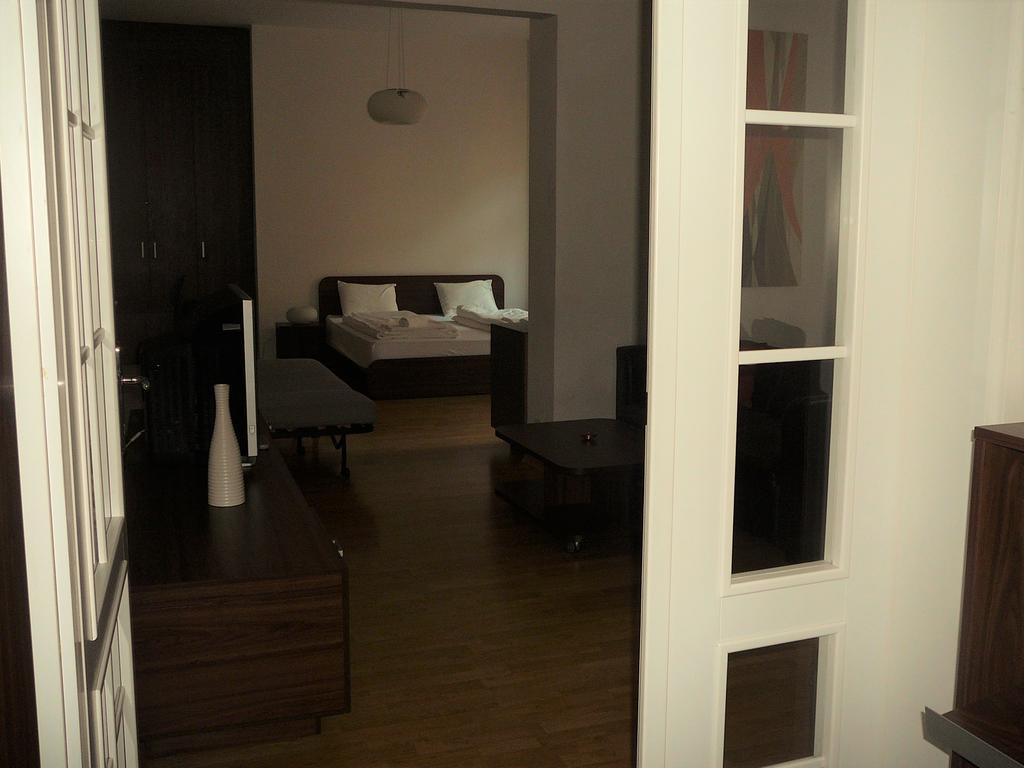 Lion Apartments Medena, Big Size, High Ceilings Bratislava Eksteriør billede