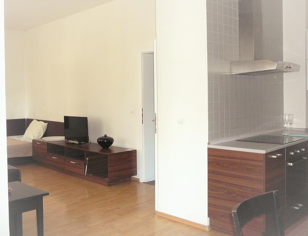 Lion Apartments Medena, Big Size, High Ceilings Bratislava Eksteriør billede