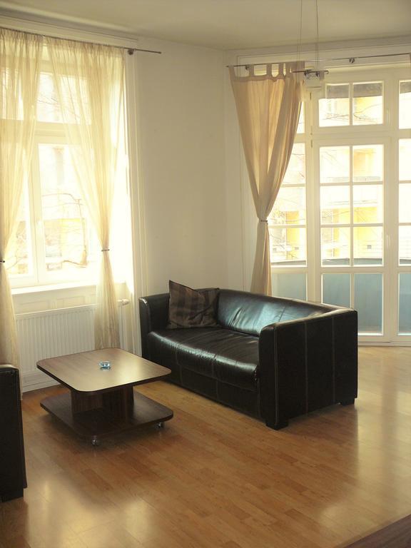 Lion Apartments Medena, Big Size, High Ceilings Bratislava Eksteriør billede