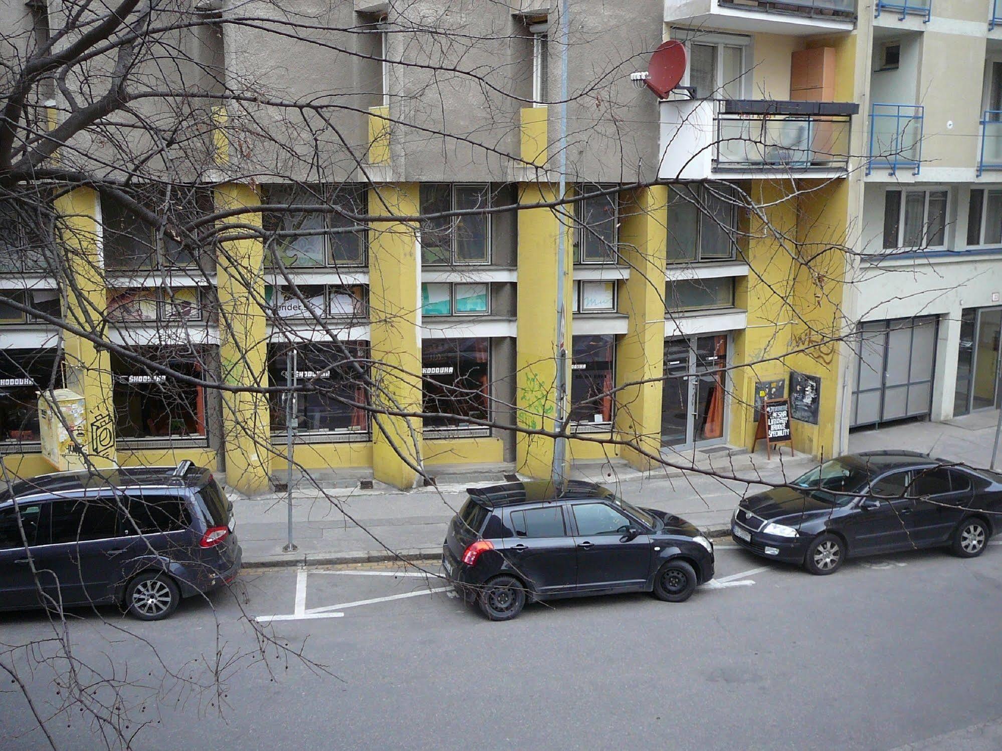 Lion Apartments Medena, Big Size, High Ceilings Bratislava Eksteriør billede