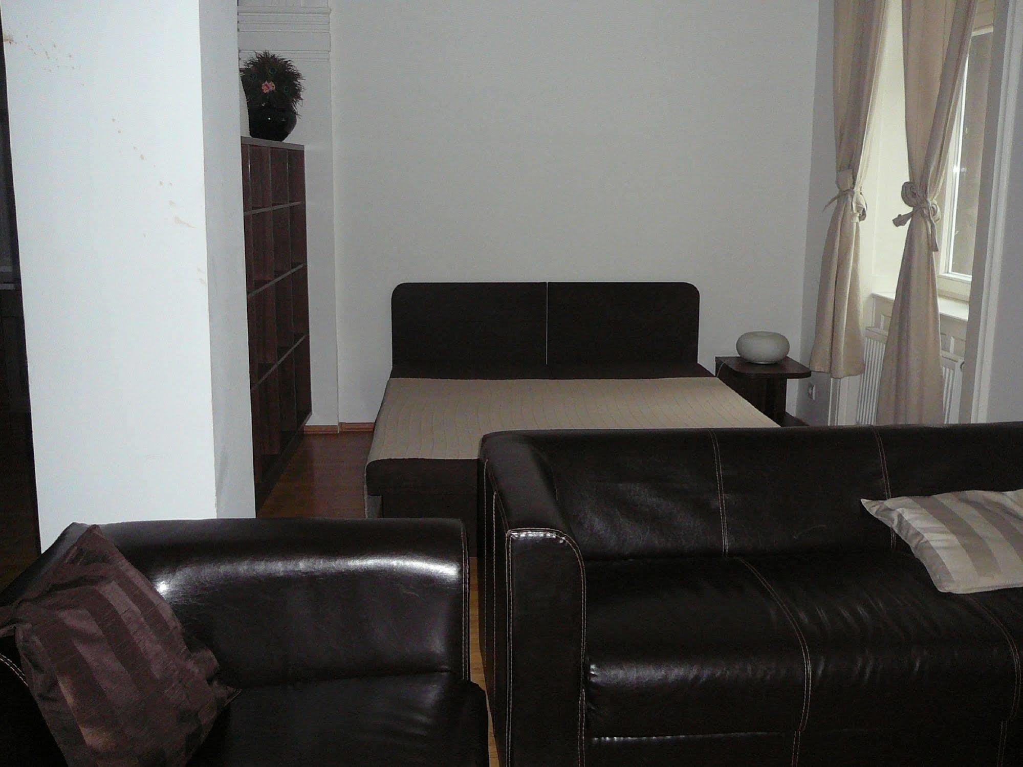 Lion Apartments Medena, Big Size, High Ceilings Bratislava Eksteriør billede